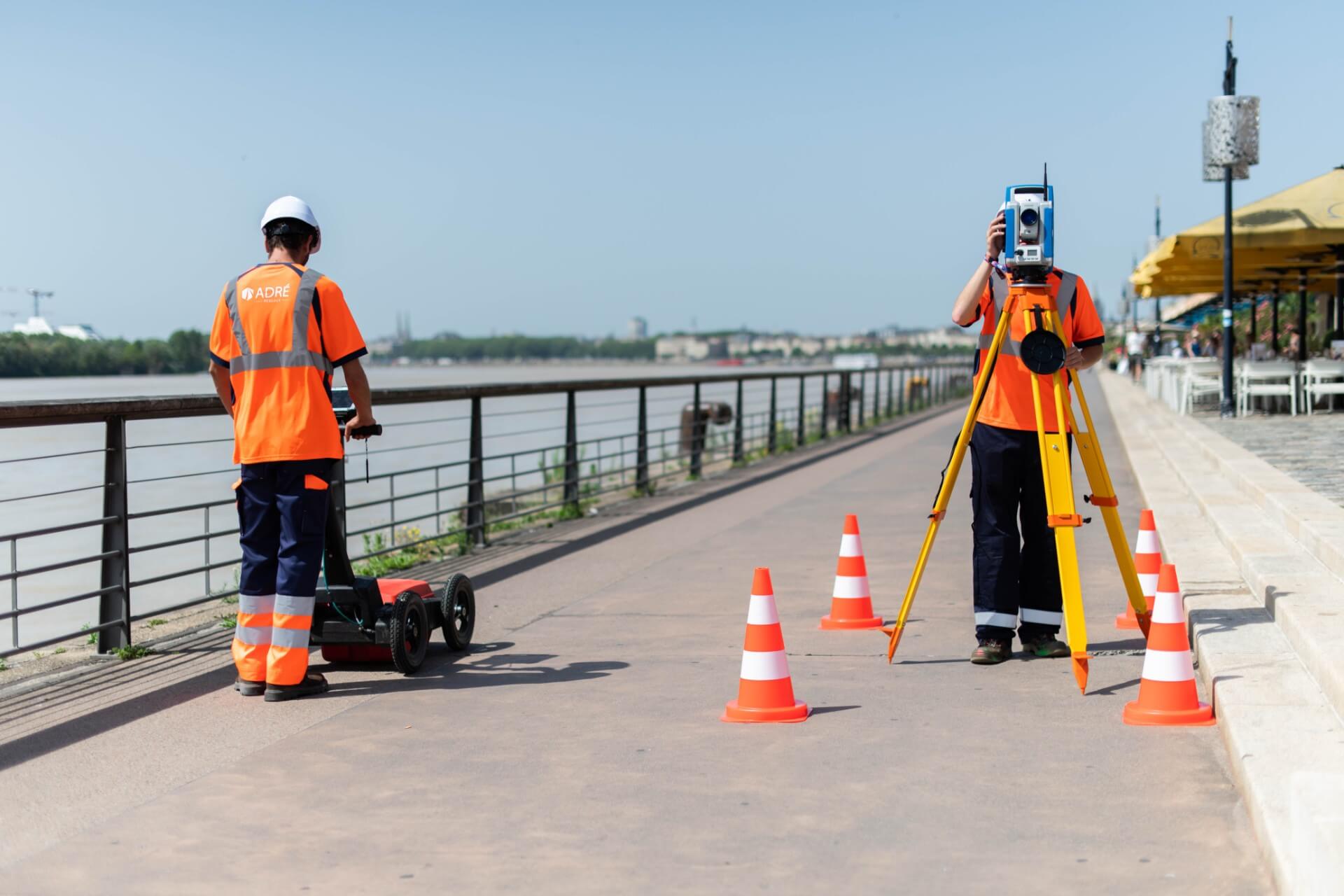 Relevé topographique à la station totale robotisée